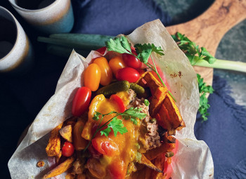 Tuna melt loaded fries